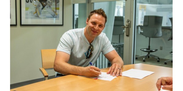 Johnson förenar Pittsburgh Penguins